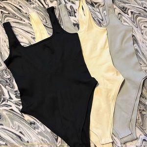 Ribbed bodysuits - 3